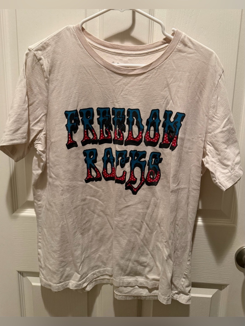 Chaads Freedom Rocks XL American Flag Skeleton Graphic T-Shirt